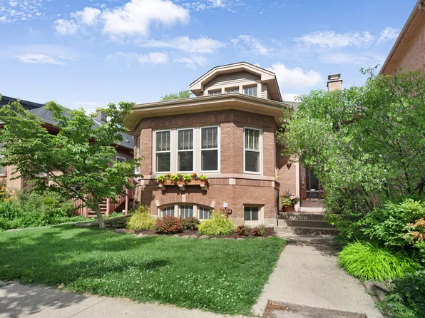 6541 N Talman Ave, Chicago, IL 60645