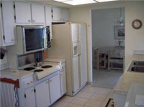 Kitchen 2