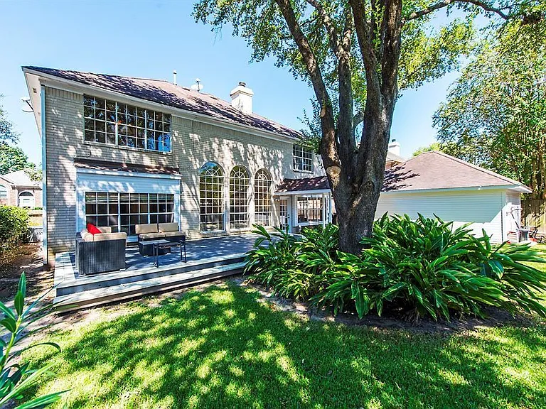 14111 Manderly Dr — Photo 11