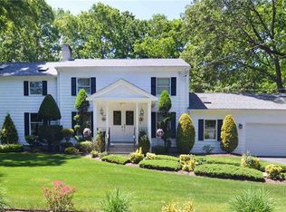 109 Angell Rd, Lincoln, RI 02865