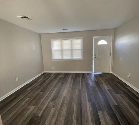 3rd image of 3271 Deshler Dr