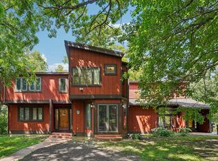 N9473 Tyvand Rd, Blanchardville, WI 53516