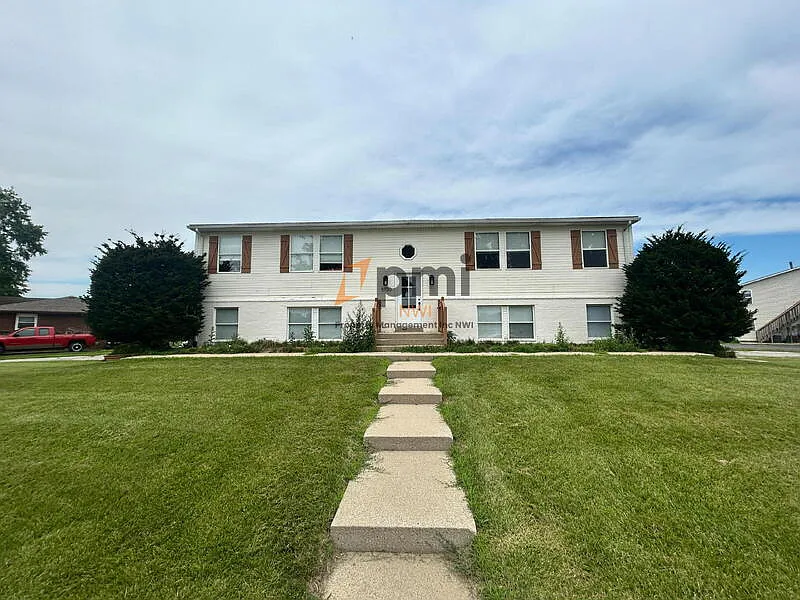 5930 Fiesta Ave #D