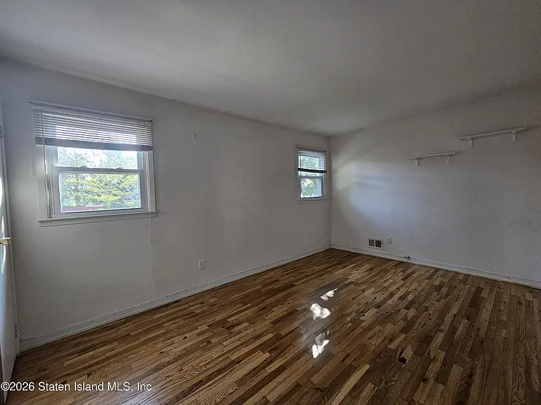 40 Copley St #SIDE — Photo 9