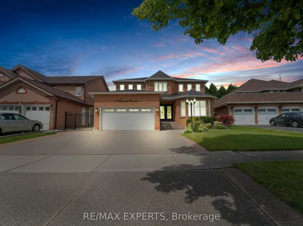 8 Chickadee Cres, Brampton, ON L6Z 3L5