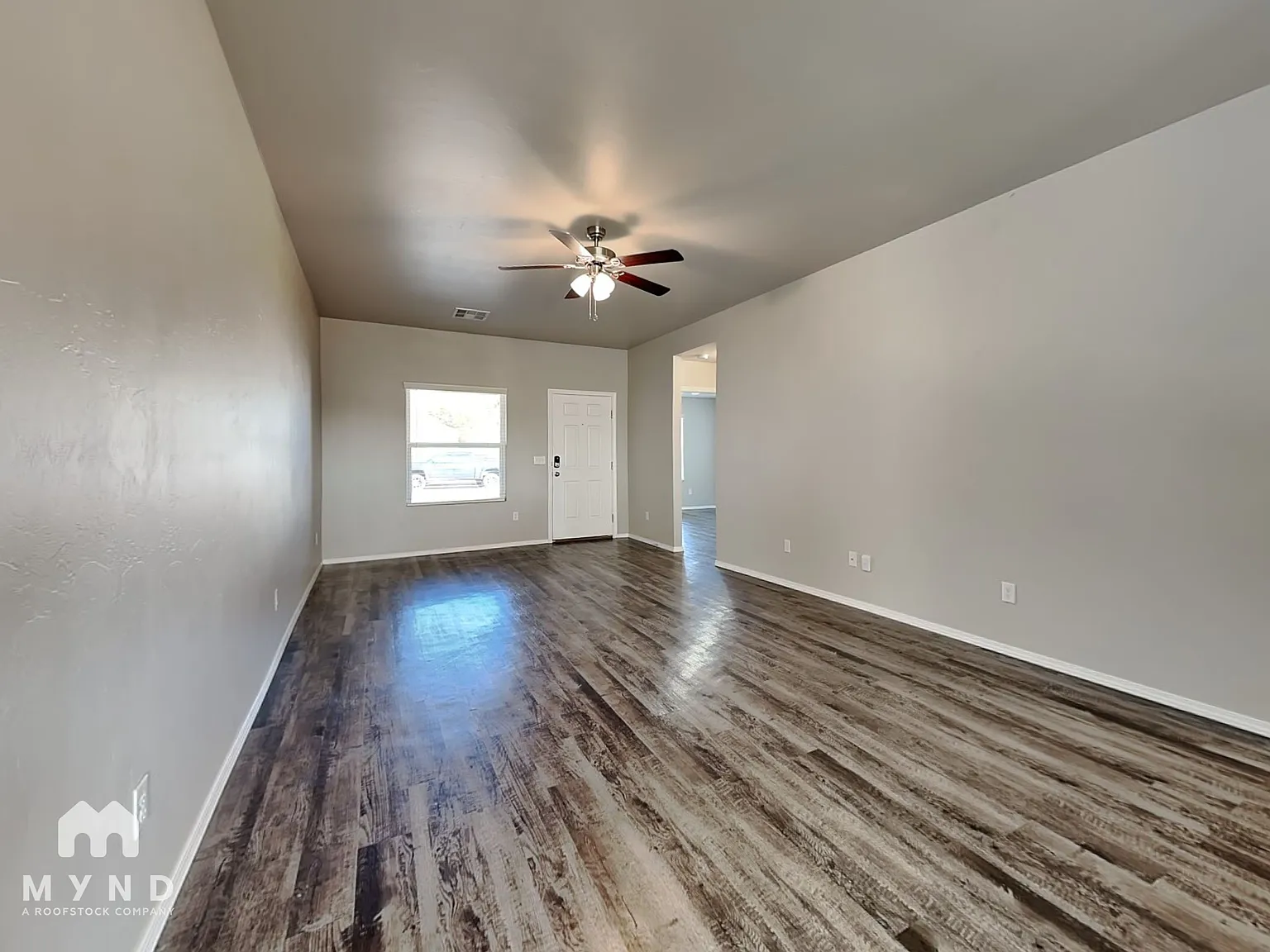4 bed, 2.0 bath, 1692 sqft, $1,645 — Photo 4