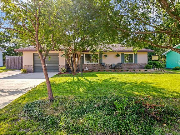 5th image of 41 Wisteria Dr