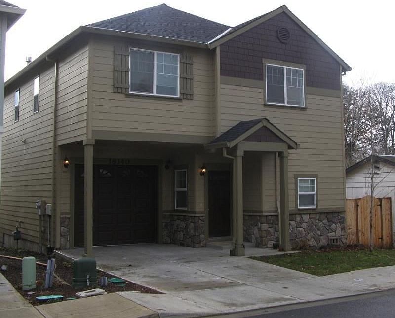 2nd image of 18340 SW Wheeler Ct