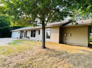 928 Dustin Ln, East Jordan, MI 49727