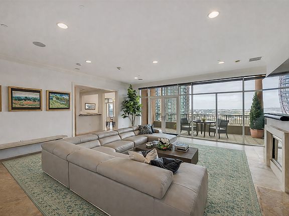 5th image of 2828 Hood St APT 907