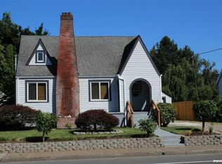 1560 17th St NE, Salem, OR 97301