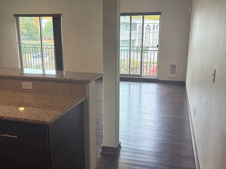 Hawks Landing Townhomes — Photo 9