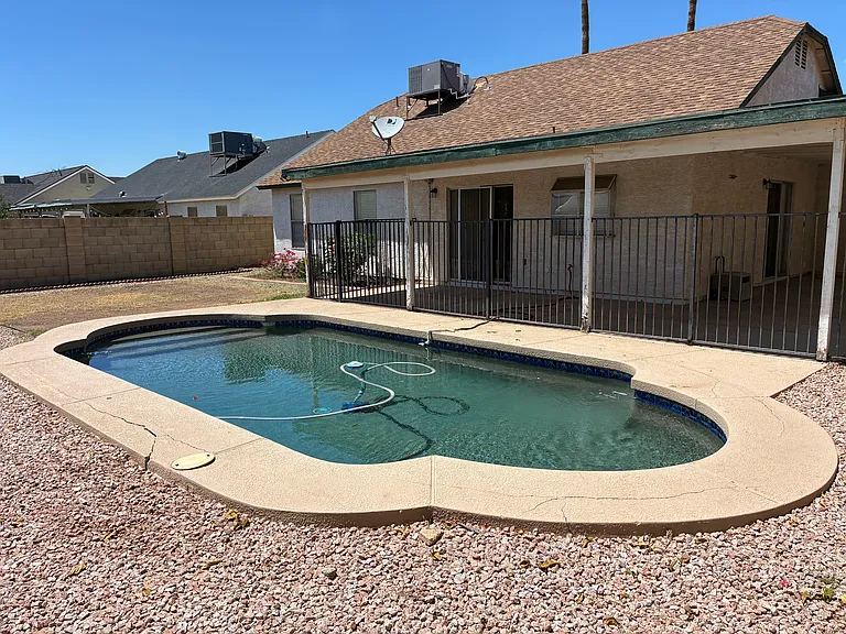 5637 W Yucca St — Photo 32