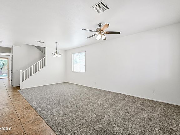 3rd image of 837 E Wimpole Ave