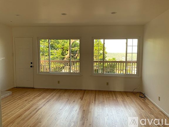 4th image of 3310 Fasman Dr