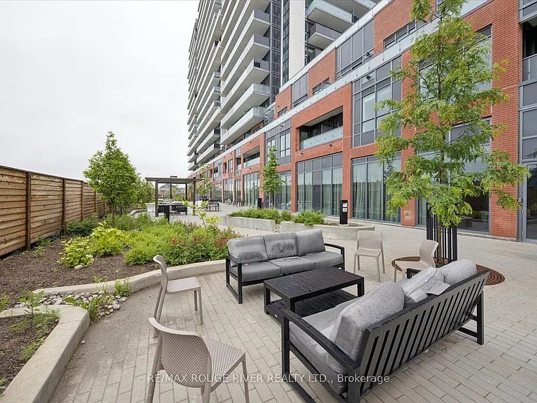 2545 Simcoe St N #728 — Photo 31
