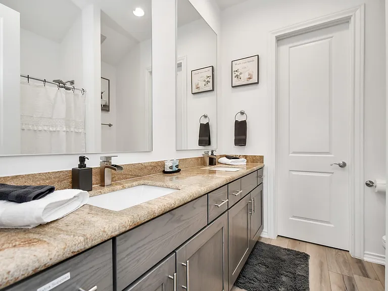 3243 Real St #A — Photo 43