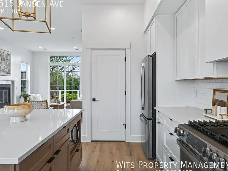 2515 Jansen Ave — Photo 26