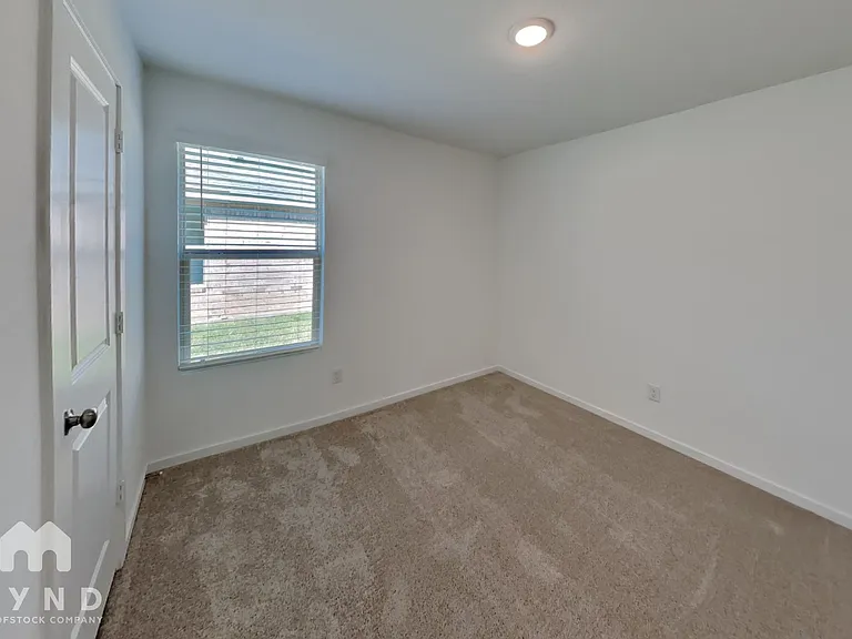 9624 NW 123rd St — Photo 11