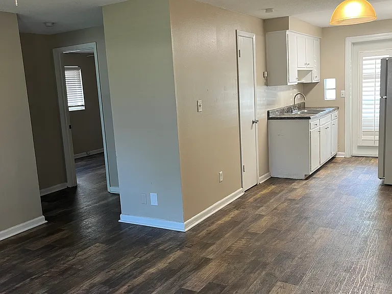 345 Ponce De Leon Pl #1 — Photo 7