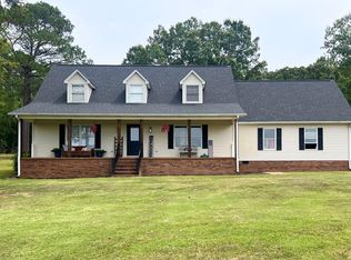 595 Mount Zion Church Rd, Huntingdon, TN 38344