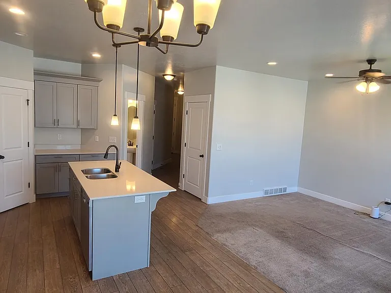 14569 S Quiet Shade Dr — Photo 6