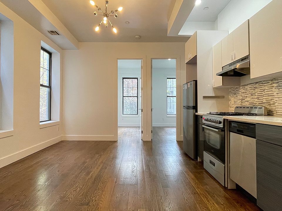 1st image of 144 Woodruff Ave #2E