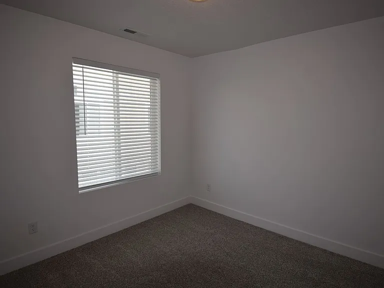 4727 S Hillhouse Cv #102 — Photo 10