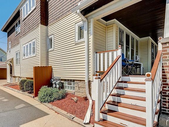 3rd image of 1137 N 44th St #1139