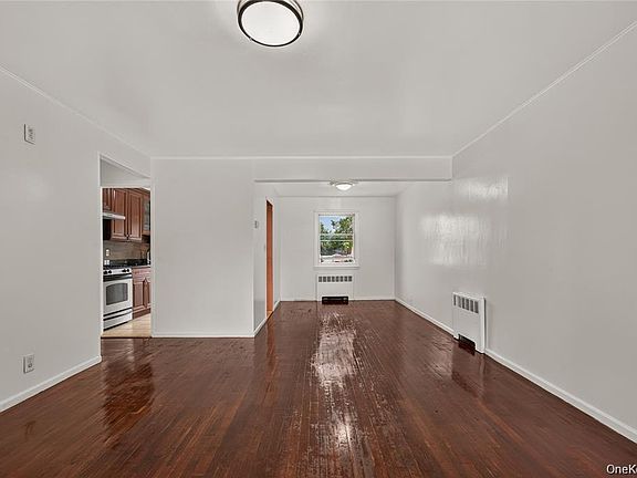5th image of 33 N Montgomery Street