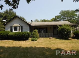 1186 Upper Spring Bay Rd, East Peoria, IL 61611