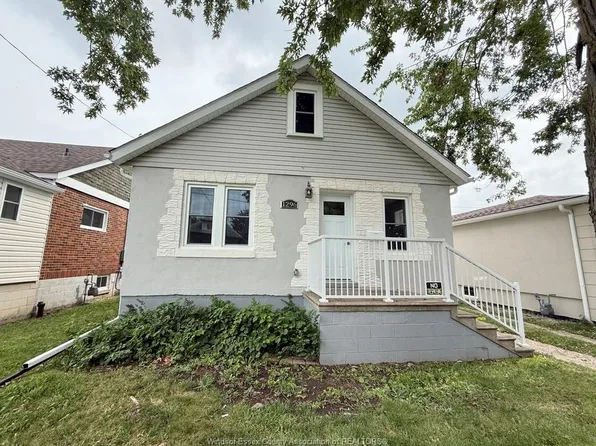 1296 Laurendeau Ave, Windsor, ON N8Y 4B5