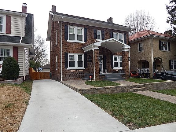 2nd image of 1114 21st St