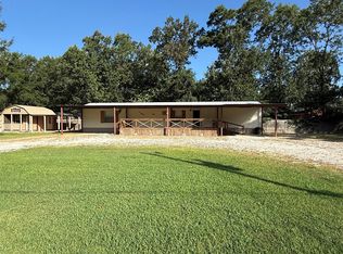 40 Saint Croix Dr, Pointblank, TX 77364