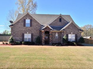 1697 Weatherby Dr, Hernando, MS 38632