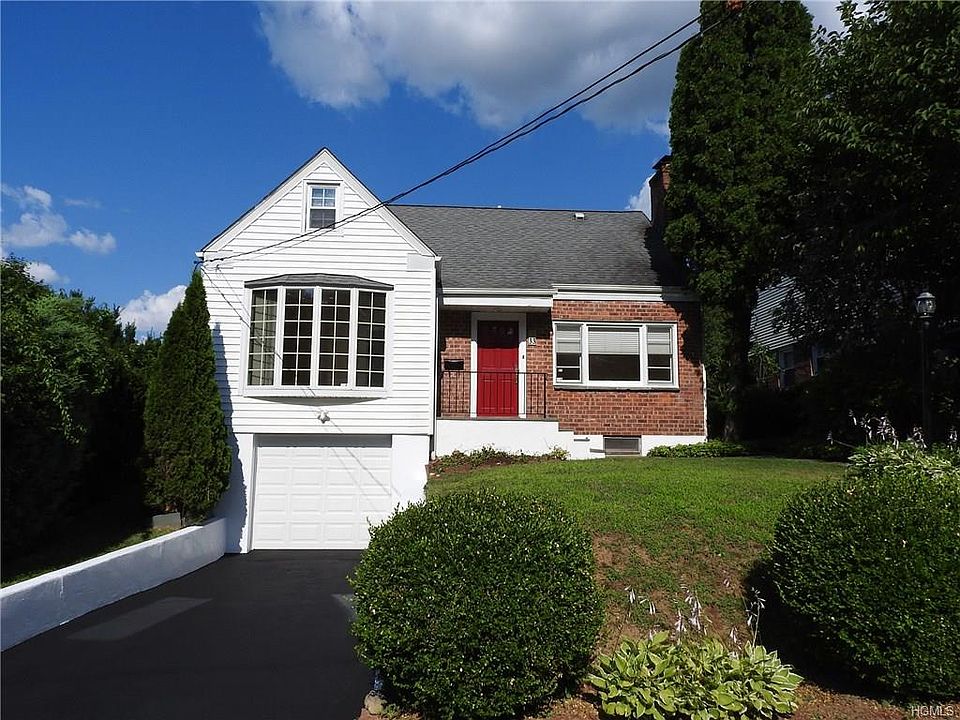 1st image of 33 Tennyson St