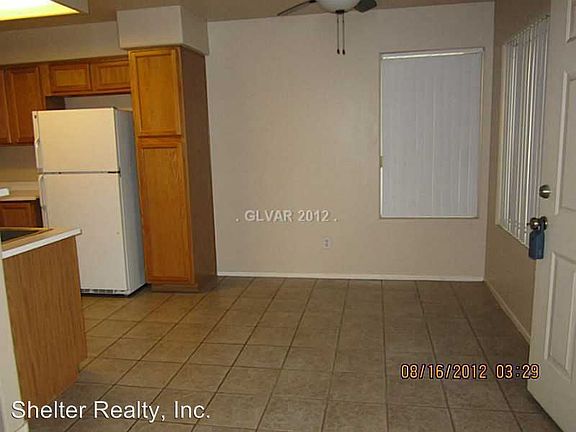5th image of 3055 Casey Dr Unit 203