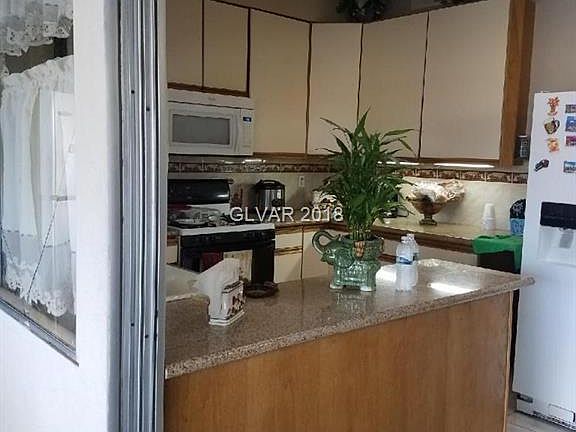4th image of 5554 Corral Cir