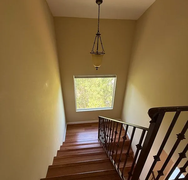 1769 Los Feliz Dr #3 — Photo 11