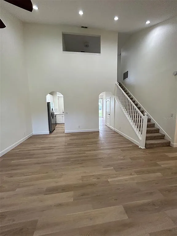 3 bed, 3.5 bath, 2087 sqft, $2,500 — Photo 3