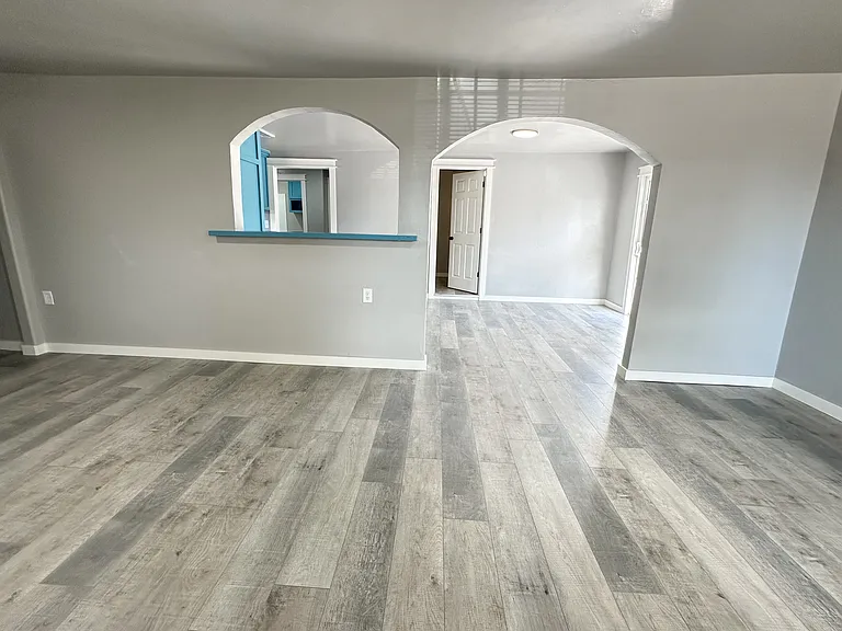 1717 NW Smith Ave — Photo 5