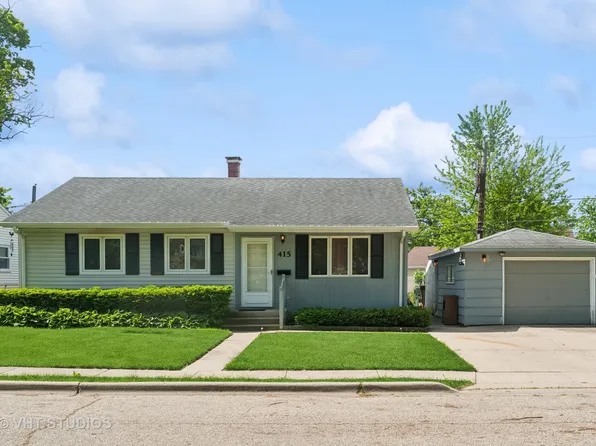 415 Emerson Ln, Mundelein, IL 60060