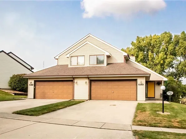 2612 Natalie Dr, Champaign, IL 61822
