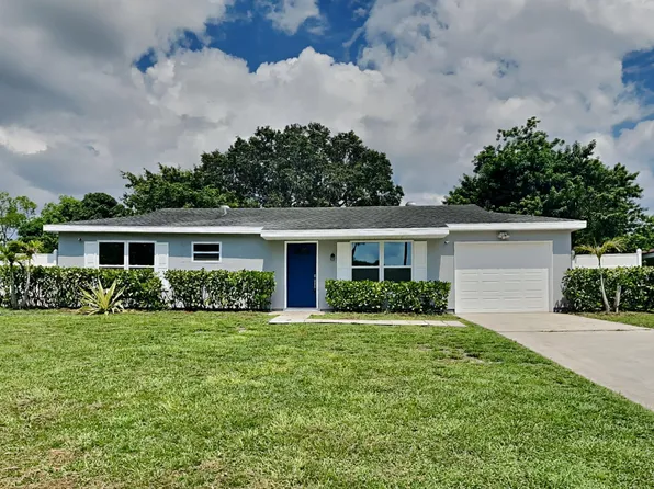 473 SW Kentwood Road, Port St Lucie, FL 34953