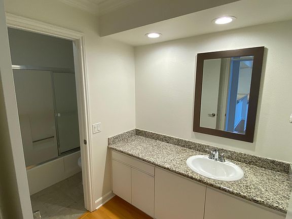 5th image of 11347 Nebraska Ave APT 207
