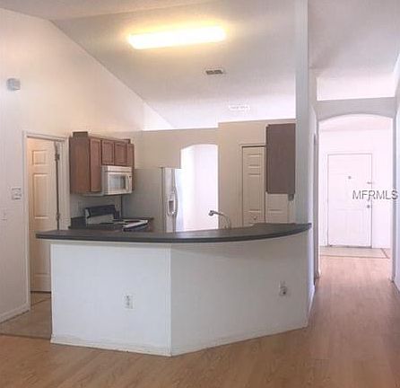 5th image of 1902 Drum Dr