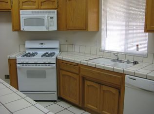 3908 Looming Bend Dr, Bakersfield, CA 93311