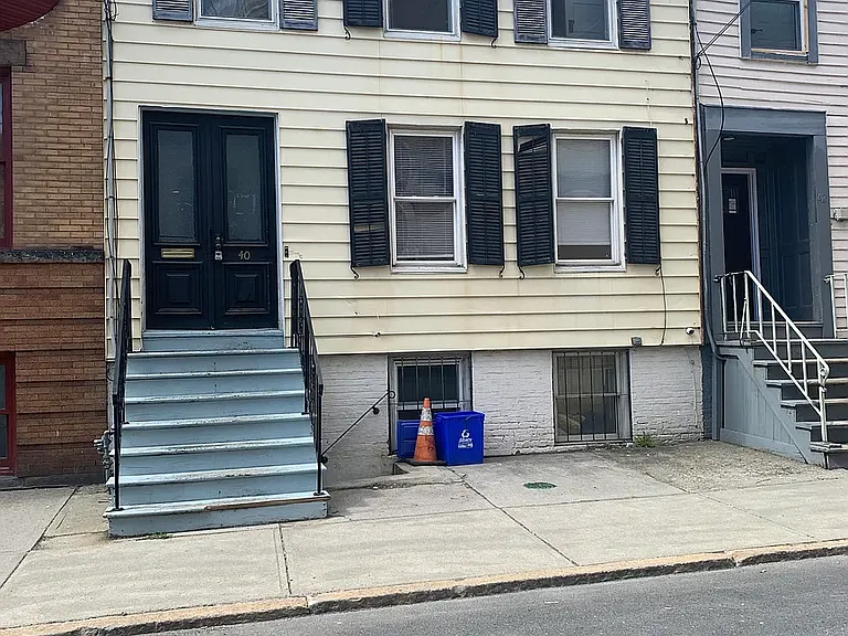 40 Spring St #1 — Photo 2