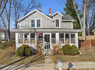 102 E North St, Cambridge, WI 53523