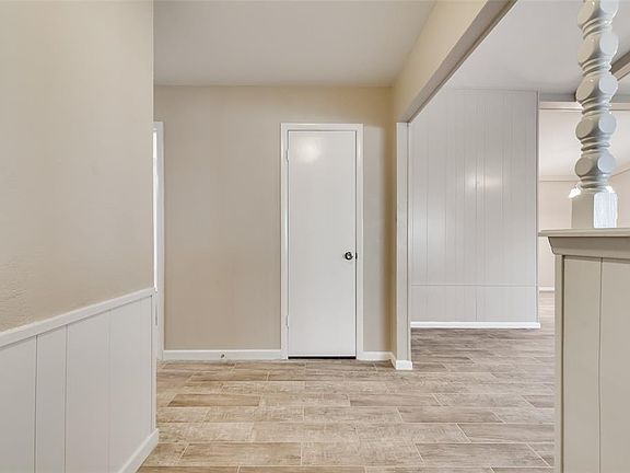 4th image of 416 Rolling Hills Dr